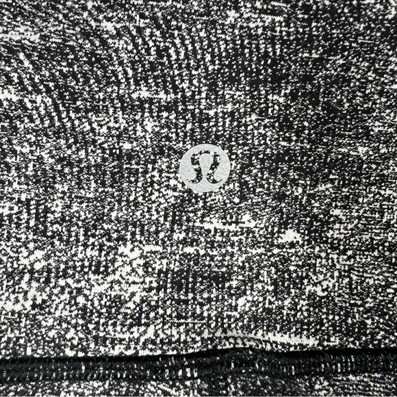 Lululemon Black White High Rise Wunder Under Crop Active Leggings - Picture 3 of 5